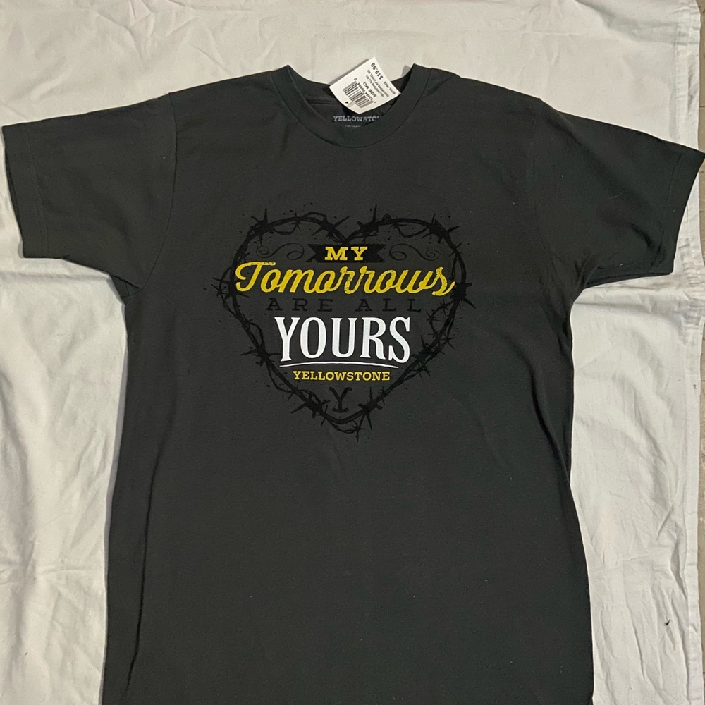 Yellowstone Graphic T-Shirt in Black